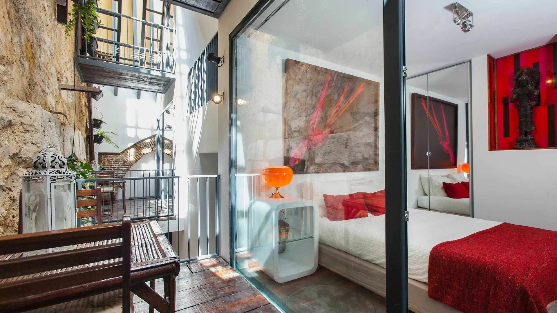 The Old Stables Chiado Apartments Lisbon