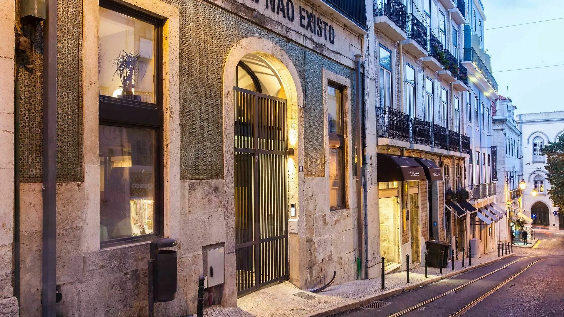 The Old Stables Chiado Apartments Lisbon
